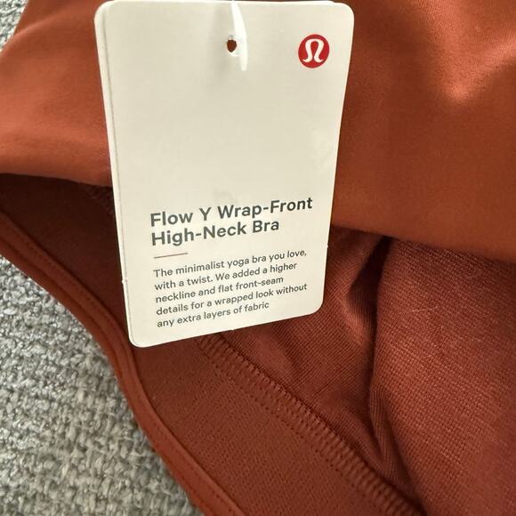 Lululemon Flow Y Wraps Sports Bra-8 - Picture 7 of 7